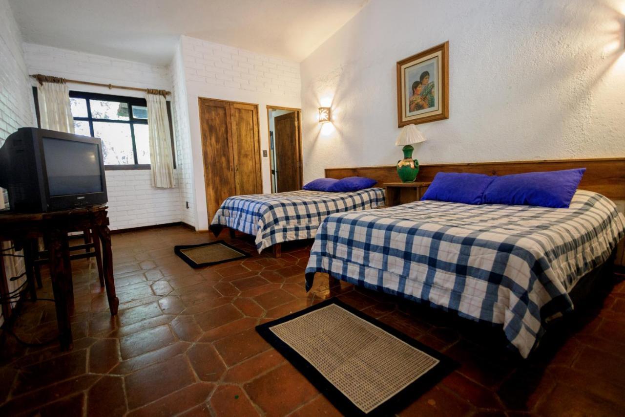 Lago Sol Hotel & Suites Tzintzuntzan Exterior photo